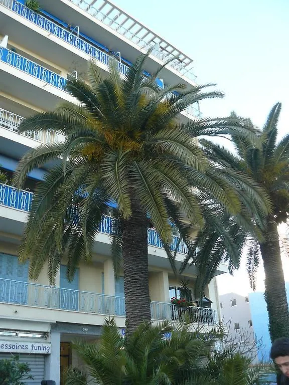 Apartment Oiseau Bleu Nice